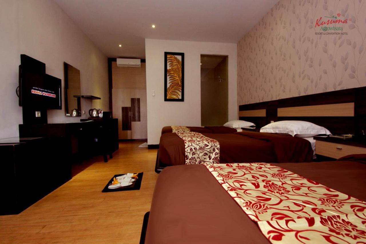Kusuma Agrowisata Resort & Convention Malang Exterior photo