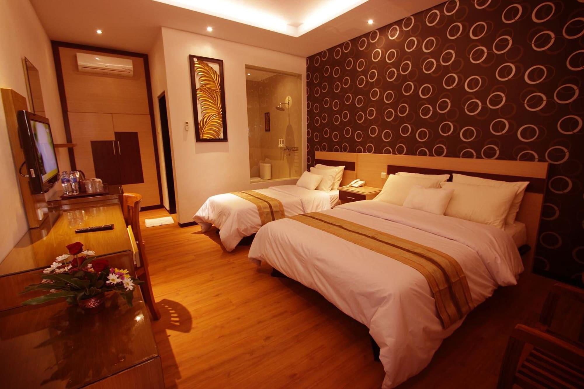 Kusuma Agrowisata Resort & Convention Malang Exterior photo