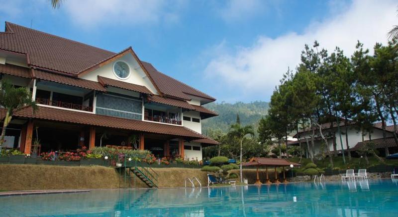 Kusuma Agrowisata Resort & Convention Malang Exterior photo
