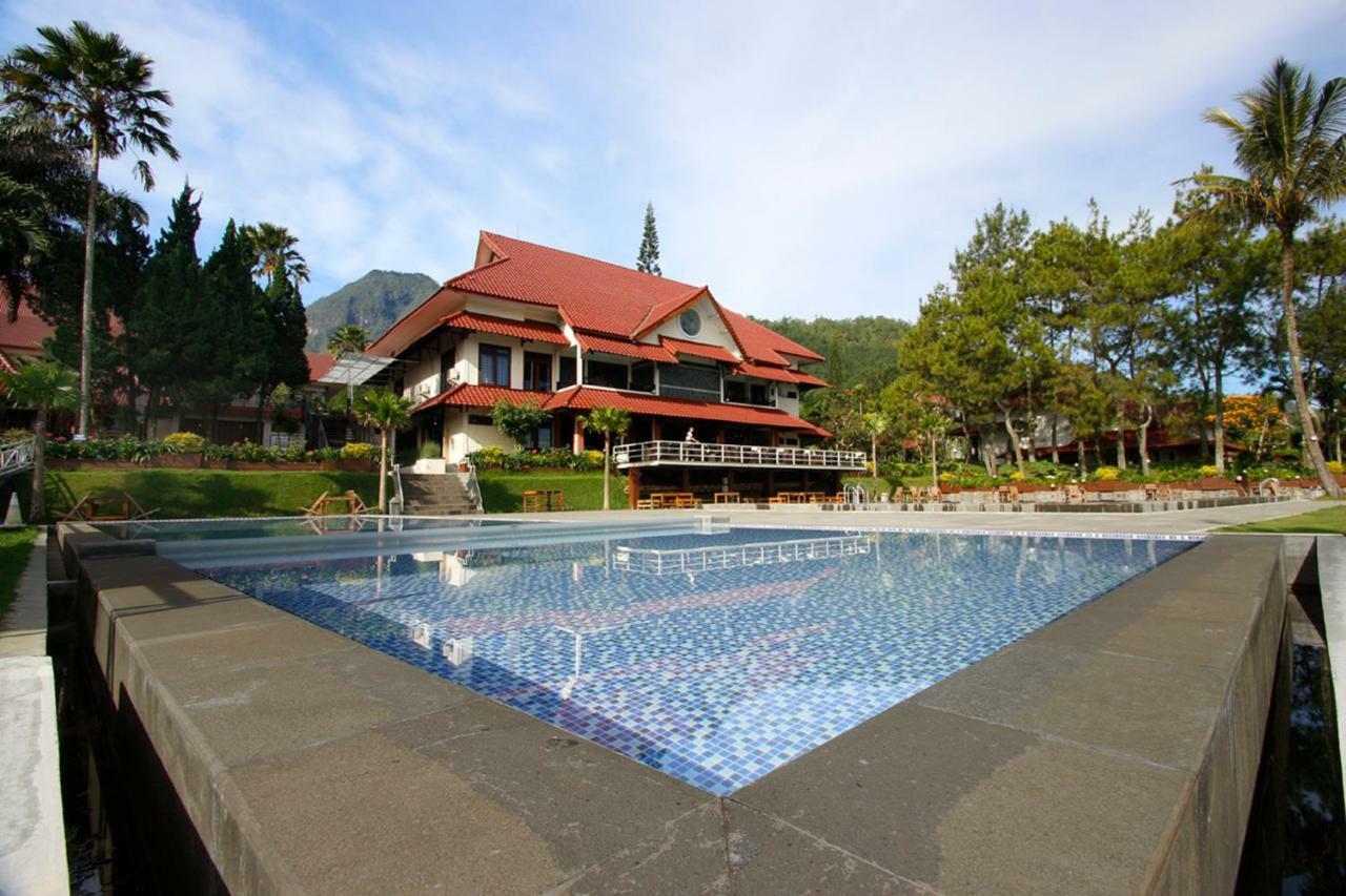 Kusuma Agrowisata Resort & Convention Malang Exterior photo