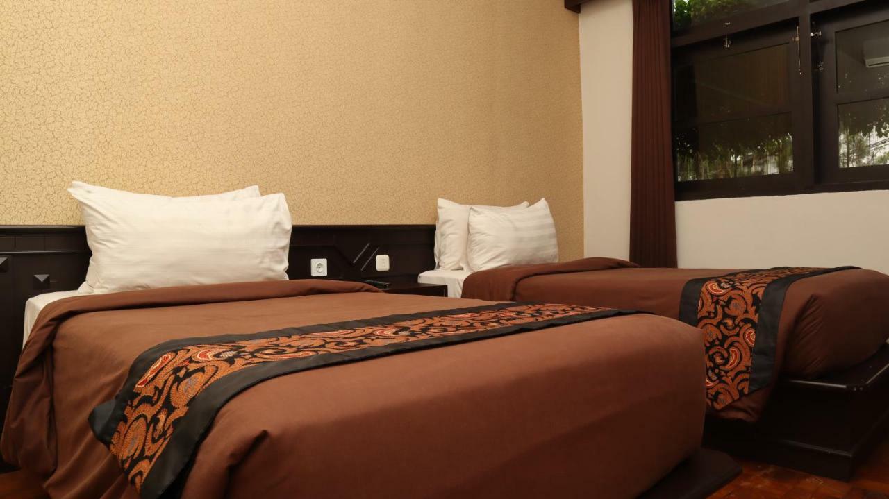 Kusuma Agrowisata Resort & Convention Malang Exterior photo